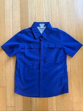 BlueQuail Boys size 6, Short-Sleeve Button-Down Shirt in Royal Blue. Handsome!
